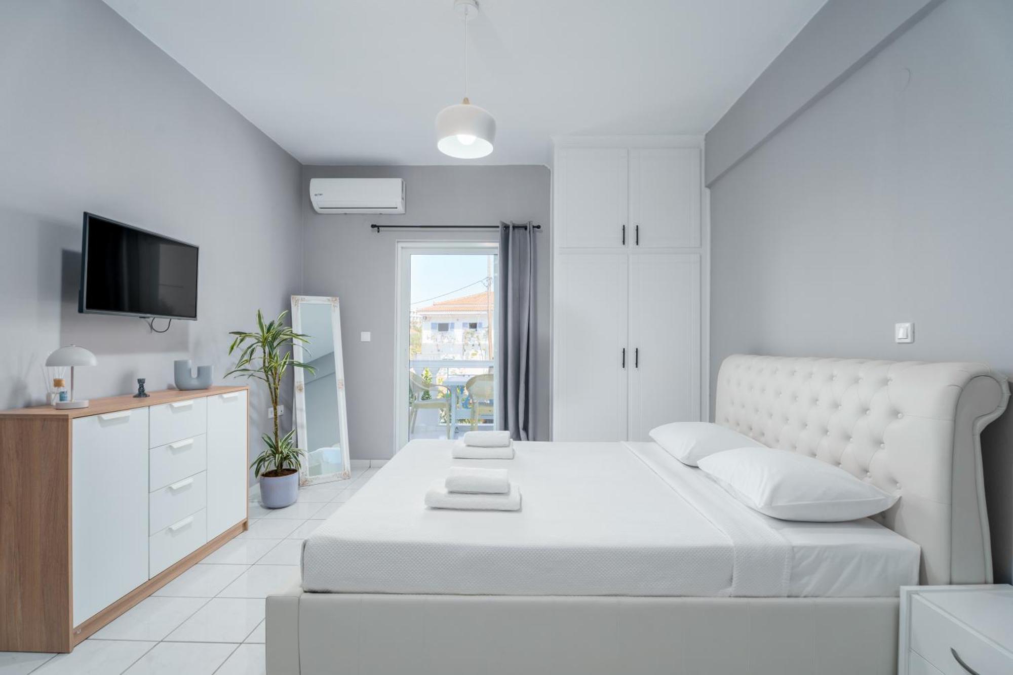 Casa Albastra & Appartement